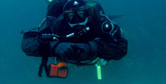 Deep diving Anna María í góðu floti